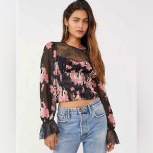 NWT FREE PEOPLE Daphne Crop Peasant Blouse Floral Lace Black\Pink S MSRP $128
